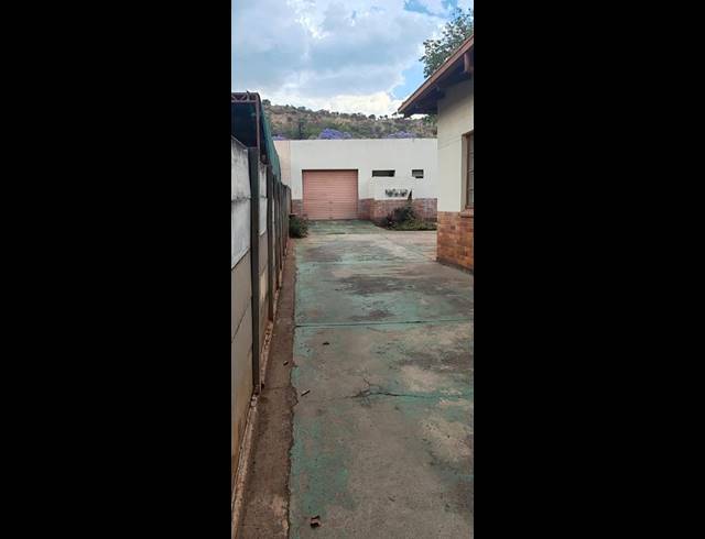 3 BEDROOM HOUSE FOR SALE IN CLAREMONT